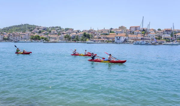 Boğaz kürek amatör.