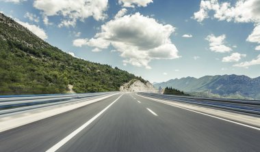 Otoyol highlands basık şehir dışında.
