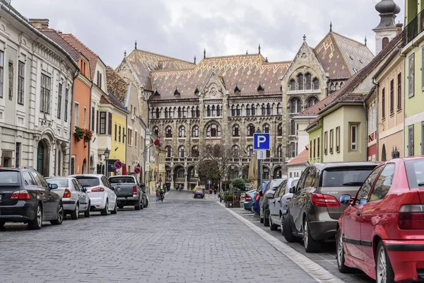 Oude binnenstad op Buda Hill in de stad Boedapest. — Stockfoto