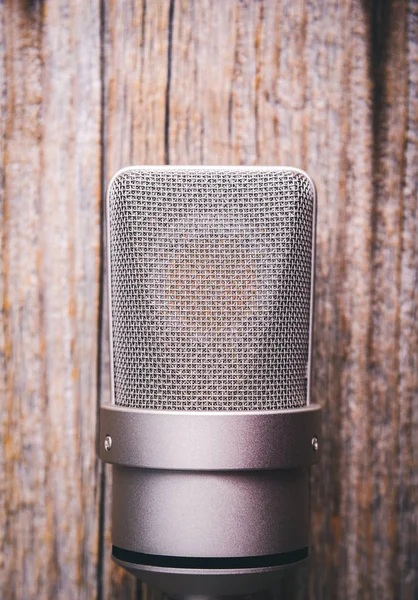 Large diaphragm condenser studio microphone. — Stock Photo, Image