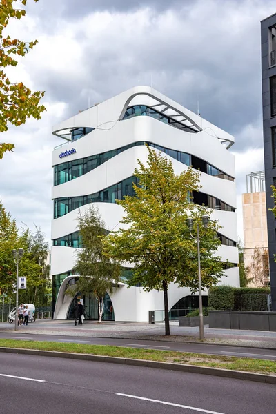Bâtiment du Centre scientifique Ottobock à Berlin . — Photo
