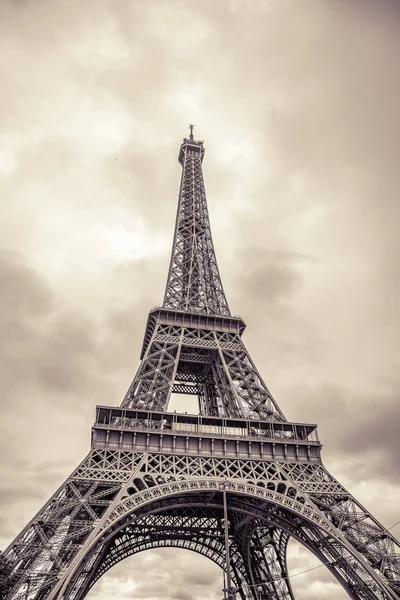 Az Eiffel-torony. Vintage fénykép. — Stock Fotó