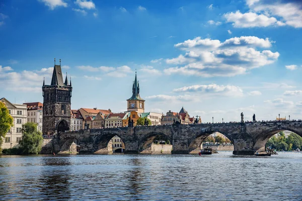 Praha, Karlův most. — Stock fotografie