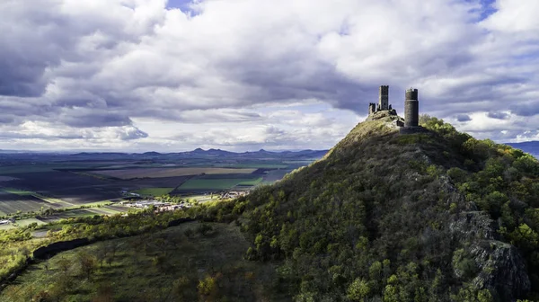 Castillo Hazmburk Ruinas Del Castillo Hazmburk Cima Del Pico Montaña — Foto de Stock