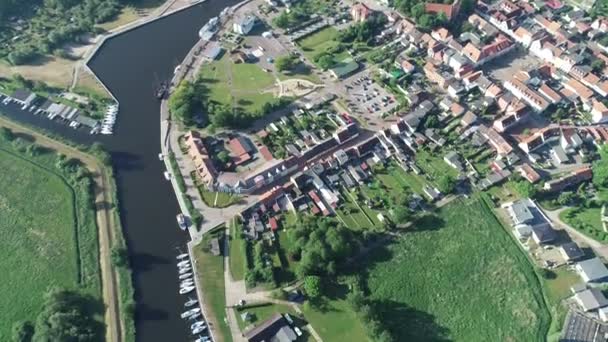 Vista Aérea Ciudad Puerto Ueckermnde Laguna Szczecin — Vídeo de stock