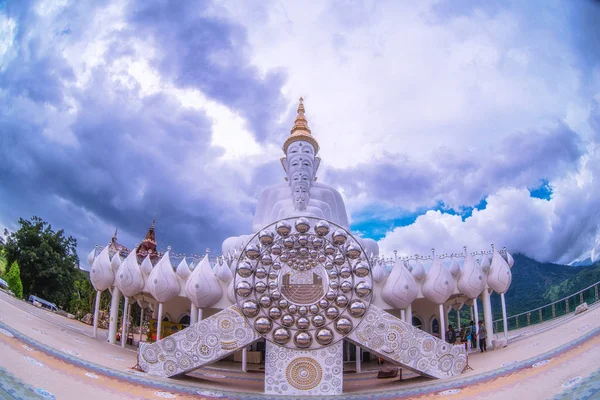 Adı Phasornkaew tapınağıdır. — Stok fotoğraf