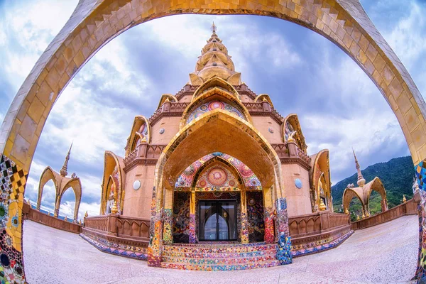 Temple is name Phasornkaew. — Stock Photo, Image