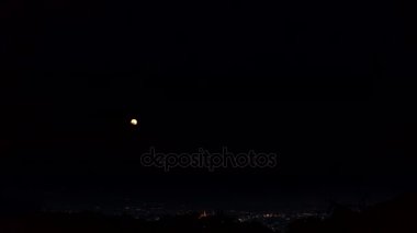 Timelapse, süper mavi kanlı ay üzerinde 31 Ocak 2018 Chiang mai, Tayland görüldüğü gibi ay tutulması sırasında sky.