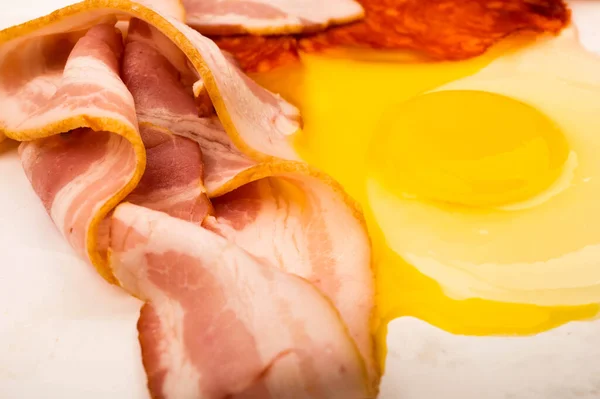 Broken Chicken Egg Shell Slices Bacon White Background Close — Stock Photo, Image