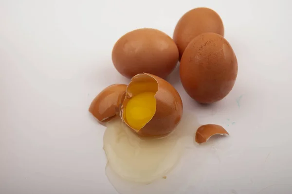 Broken Chicken Egg Scattered Eggs White Background Close — Stock Fotó