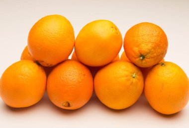 Vitamin açısından zengin portakal portakalı meyvesi