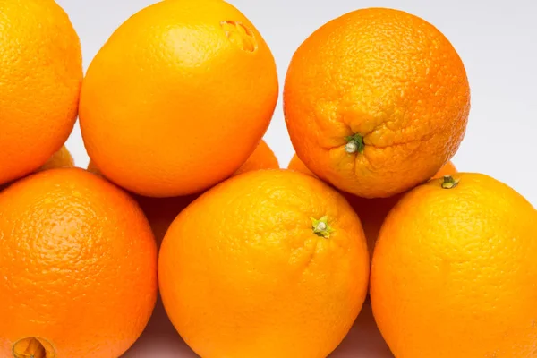 Naranja fruta rica en vitaminas —  Fotos de Stock