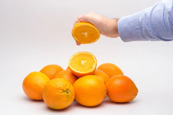 Naranja fruta rica en vitaminas — Foto de Stock