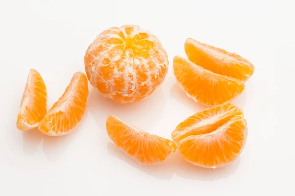 Tangerine orange-skinned sweet fruit of the citrus family. — Stock Photo, Image
