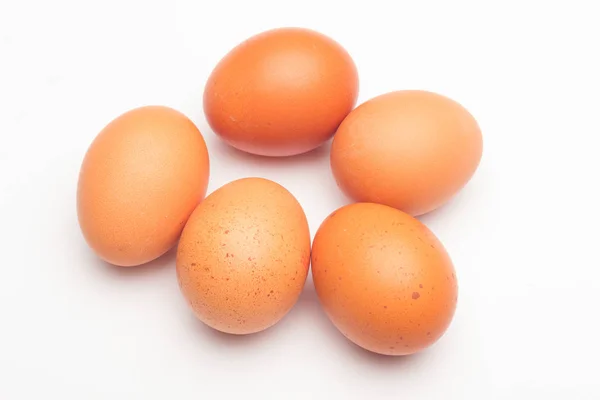 鶏の卵、農場から収穫された生の卵 — ストック写真