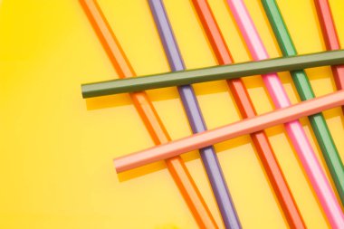 Renkli kalemler, renk aralığı