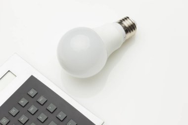 Enerji tasarrufu ampulleri, ekolojik, enerji ve tüketimden tasarruf etmek için.