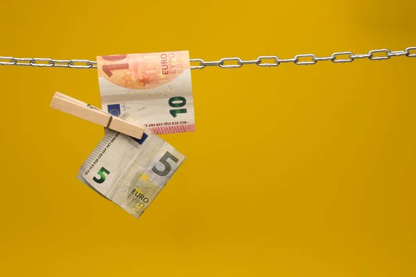 Money Held Chain Hung Chain Paper Money Legal Tender Euros — Stock Photo, Image