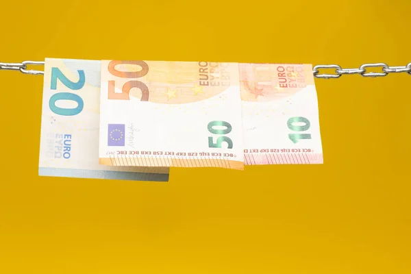 Money Held Chain Hung Chain Paper Money Legal Tender Euros — Stockfoto