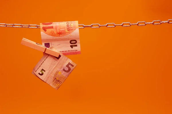 Money Held Chain Hung Chain Paper Money Legal Tender Euros — Stock Photo, Image