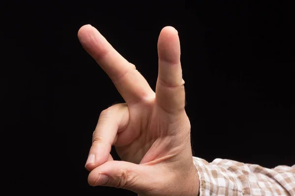 指信号 非语言 符号和信号 手对话 用一只手指头做的数字 成人的手放在黑色背景上 — 图库照片