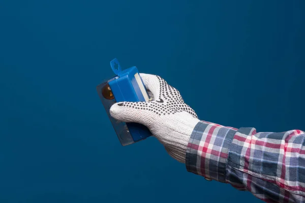 Profesyonel Eller Endüstriyel Eldivenlerle Korunuyor Eldivenler Koruması Için Laç Ürünleri — Stok fotoğraf