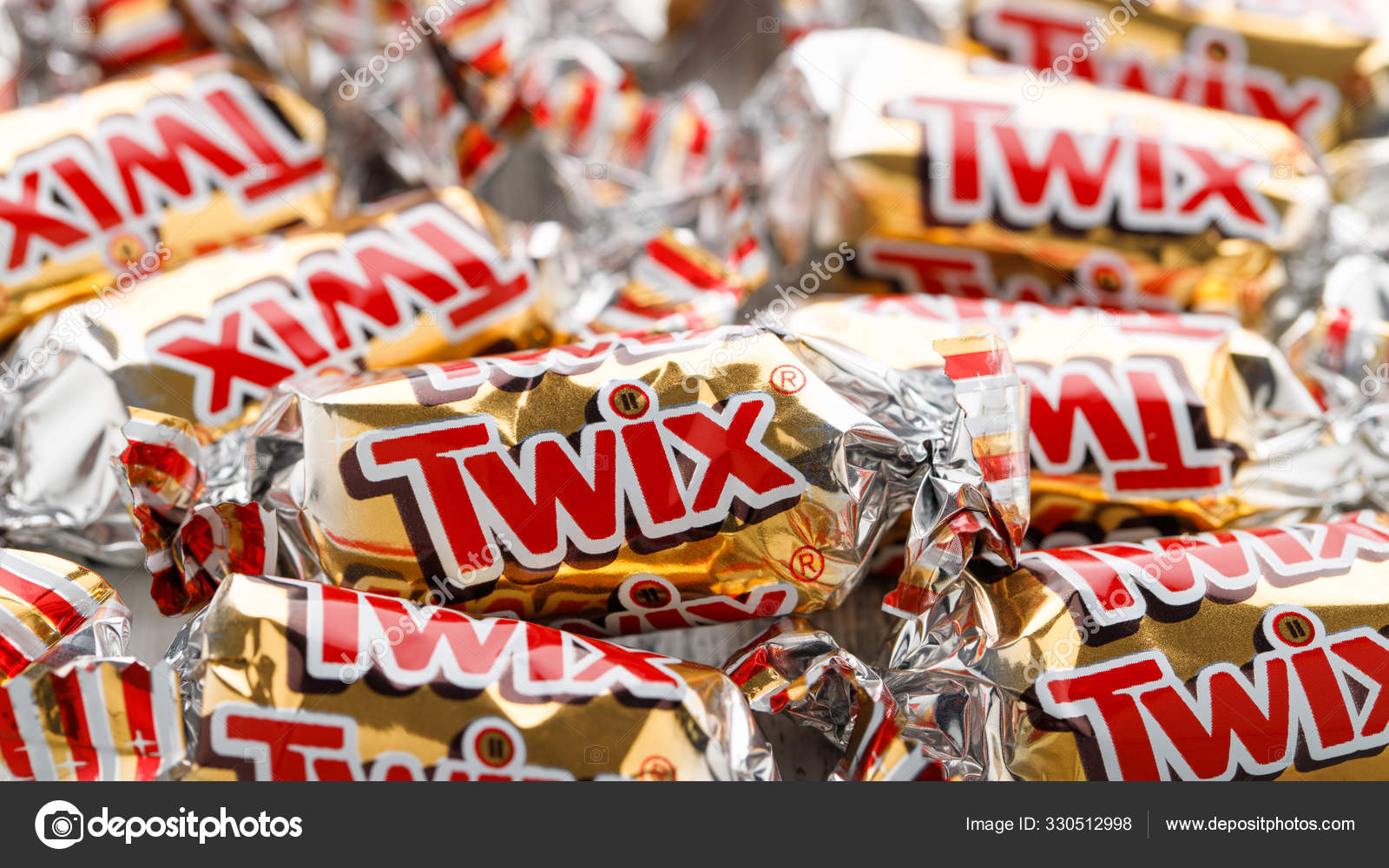 Lappersdorf, Bavyera / Almanya 8 Ocak 2020 Mars Inc. Twix