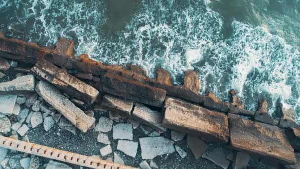 Top View Waves Beating Coast Sochi Russia — 비디오