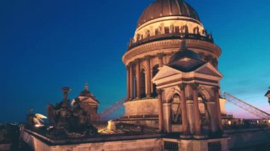 Gece Saint Isaac Katedrali 'nin kolajanı. Saint-Petersburg 'da. Rusya.