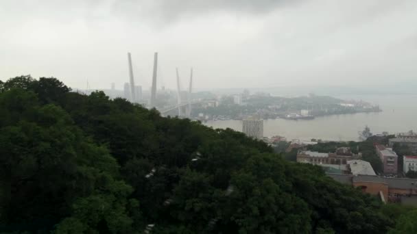 Golden Bridge Vladivostok Stad Flygbild — Stockvideo