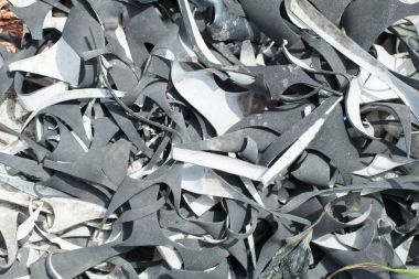 Deri çeşitli parçaları. Rawhide. Deri parçaları. Renkli deri parçaları.