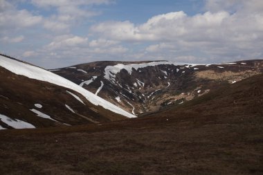 Bahar dağ manzarası. Karpatlar, Ukrayna, Europe