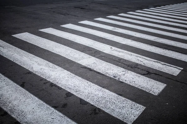 Niemand op zebrapad in zwart-wit Crosswalk — Stockfoto