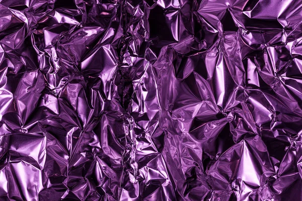 Tam kare buruşuk gümüş alüminyum folyo bir parça almak