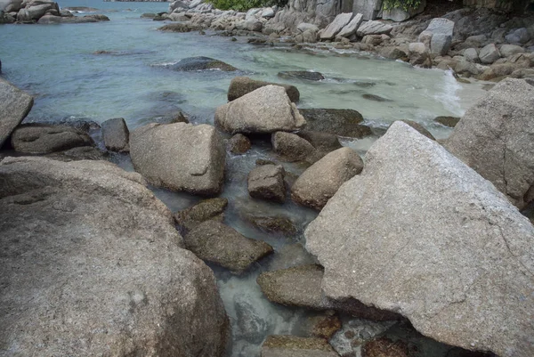 Schöne Szene Felsigen Strand — Stockfoto