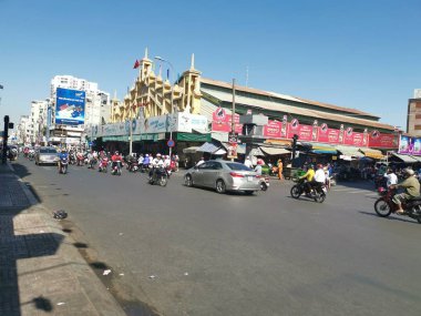 Ho Chi Minh Şehri, Vietnam - 15 Aralık 2019: Vietnam 'ın en büyük şehri olan ho chi minh şehrindeki birçok aracın yoğun sokak görüntüsü.