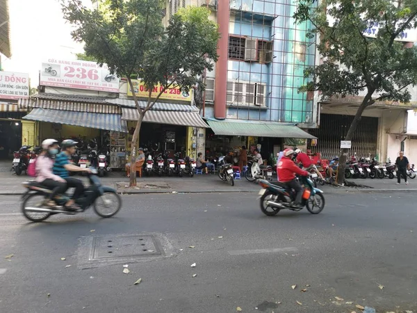 Chi Minh City Vietnam December 2019 Forgalmas Utcára Néző Sok — Stock Fotó