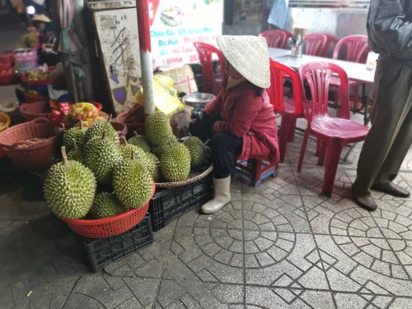 Dalat Vietnam Dicembre 2019 Scena Affollato Mercato Notturno Con Venditori — Foto Stock