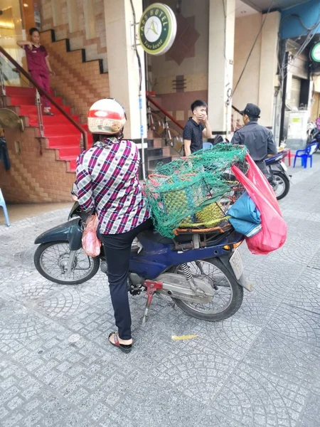 Chi Minh City Vietnam December 2019 Crowded Daytime Marketplace Street — 图库照片