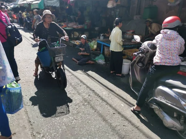 Chi Minh City Vietnam December 2019 Crowded Daytime Marketplace Street — 스톡 사진