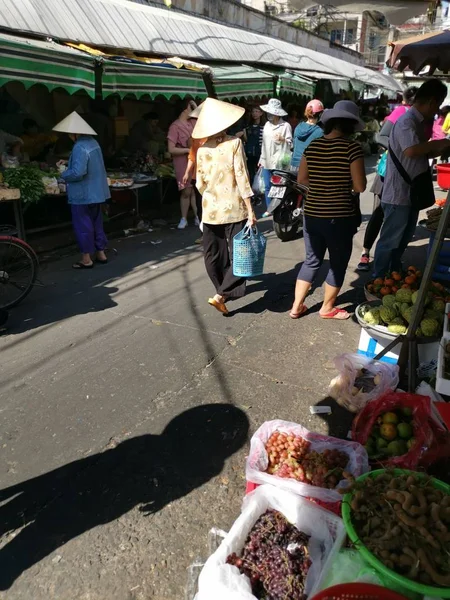 Chi Minh City Vietnam December 2019 Crowded Daytime Marketplace Street — Stock Photo, Image