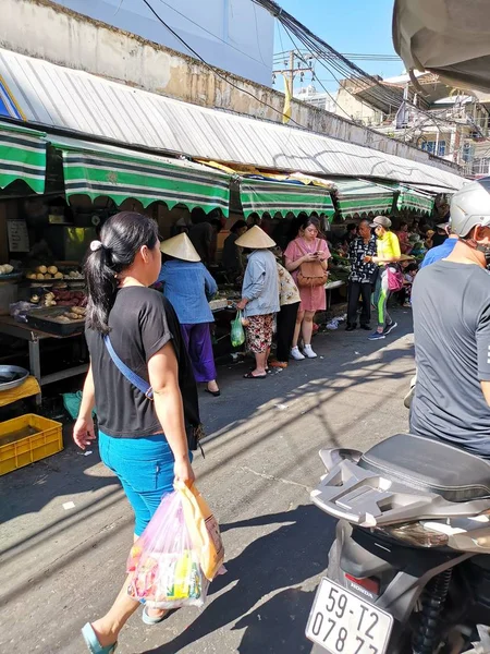 Chi Minh City Vietnam December 2019 Crowded Daytime Marketplace Street — 图库照片