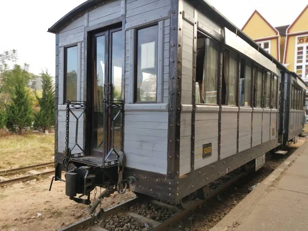 Далат Вьетнам Декабря 2019 Сцена Старого Исторического Неиспользованного Поезда Выставлена — стоковое фото