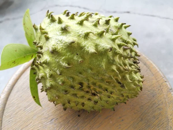 Exhibición Una Fruta Annona Glabra — Foto de Stock