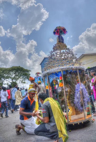 Perak Malesia Febbraio 2020 Devoti Personali Inidentificati Festival Thaipoosam Tempio — Foto Stock