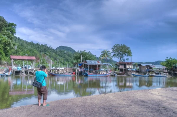 马来西亚 波拉克 2020年2月23日 摄影师在Pengkalan Baru渔村拍照 — 图库照片