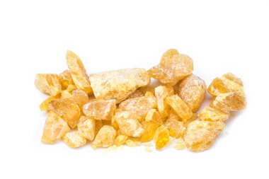 Ağacın kauçuğundan odun reçinesi.