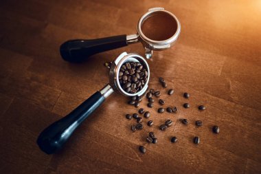 roasted arabica coffee beans for tasty beverage