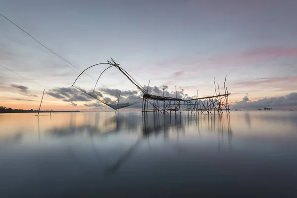 Yor Pakpa são muito grande ferramenta de pesca para aldeias de pescadores i — Fotografia de Stock