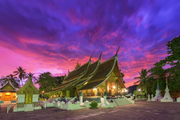 Wat Xieng Thong, buddhistický chrám v Luang Prabang, Loas — Stock fotografie